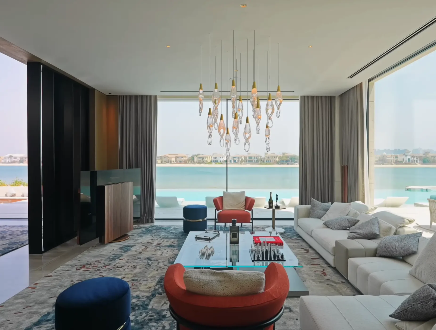 villa renovation companies